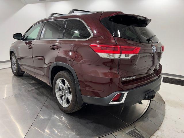 used 2019 Toyota Highlander Hybrid car, priced at $19,867