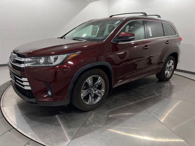 used 2019 Toyota Highlander Hybrid car, priced at $19,867