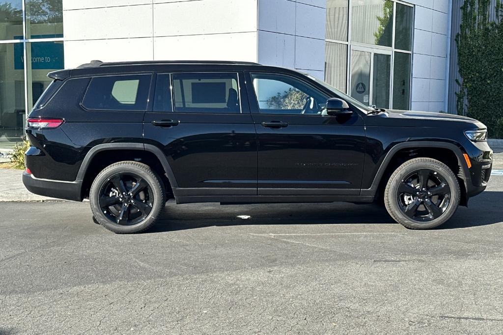 new 2024 Jeep Grand Cherokee L car, priced at $54,202