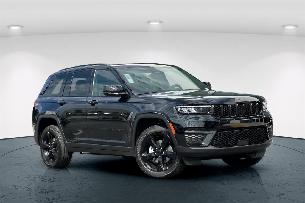 new 2024 Jeep Grand Cherokee car, priced at $42,954