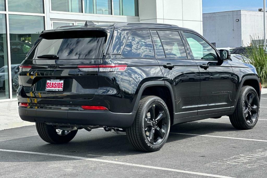 new 2024 Jeep Grand Cherokee car, priced at $43,954