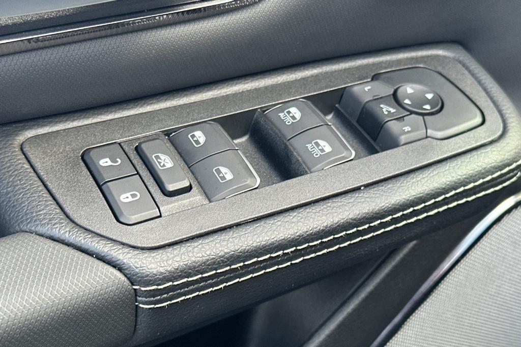 new 2025 Ram 1500 car, priced at $66,615