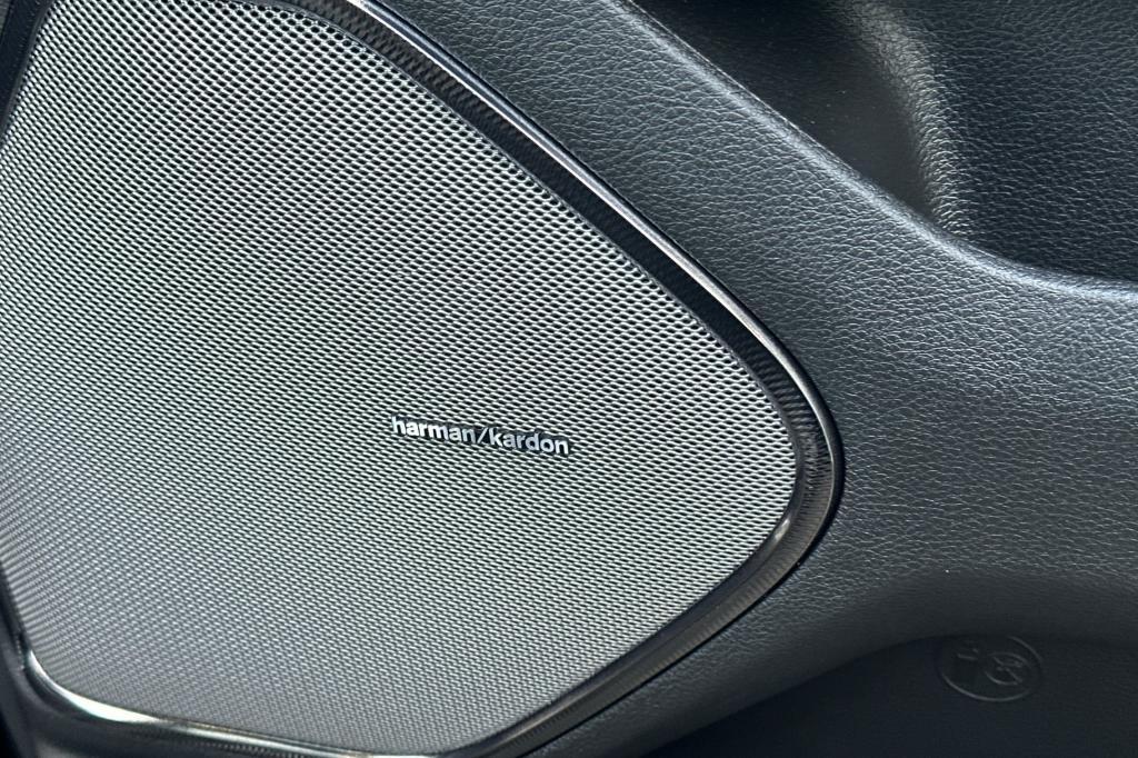 new 2025 Ram 1500 car, priced at $66,615