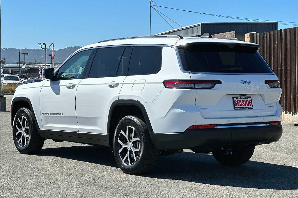 new 2024 Jeep Grand Cherokee L car, priced at $51,585