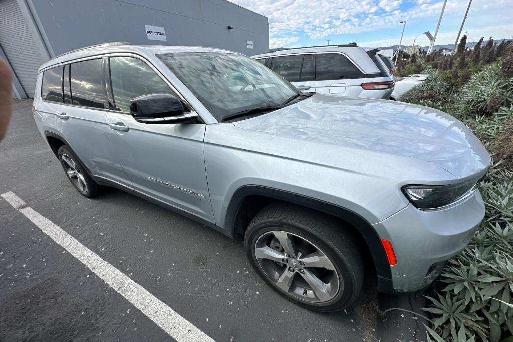 used 2021 Jeep Grand Cherokee L car, priced at $30,788