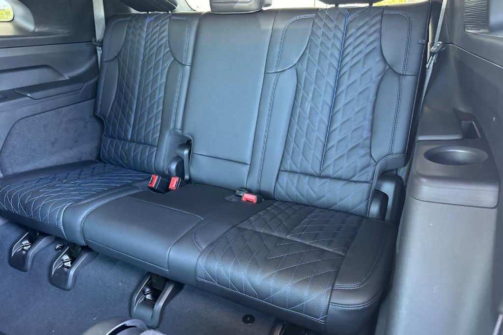 new 2025 Cadillac Escalade IQ car, priced at $131,715
