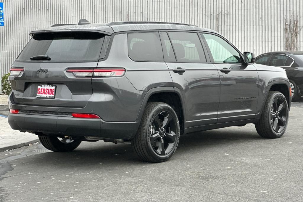 new 2024 Jeep Grand Cherokee L car, priced at $44,424