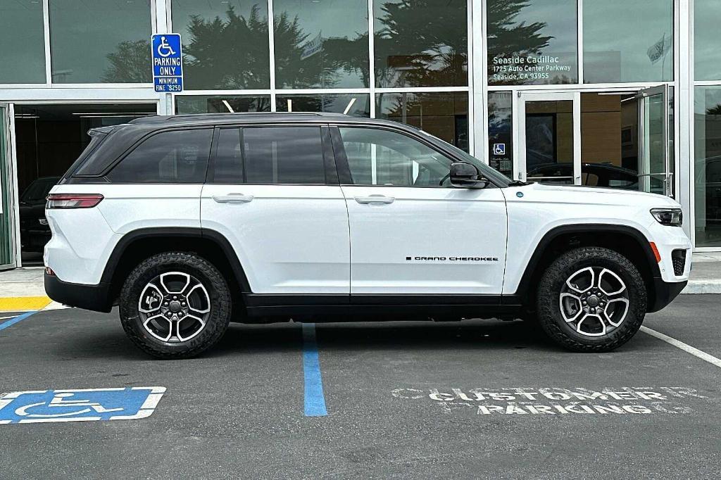 new 2023 Jeep Grand Cherokee 4xe car, priced at $61,112