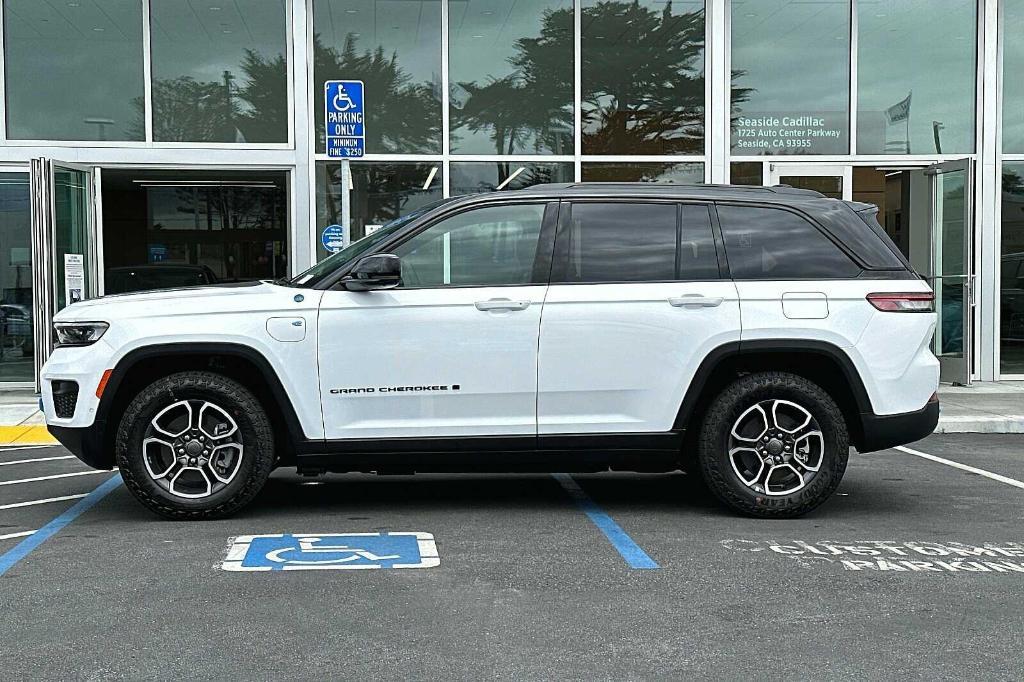 new 2023 Jeep Grand Cherokee 4xe car, priced at $61,112