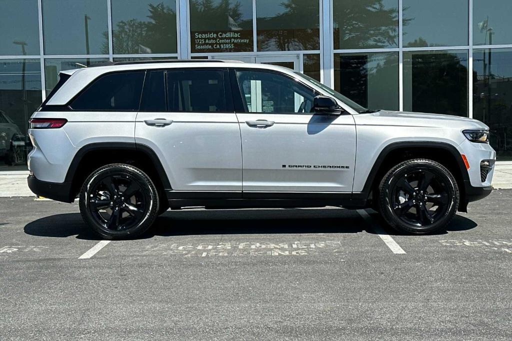 new 2024 Jeep Grand Cherokee car, priced at $46,310