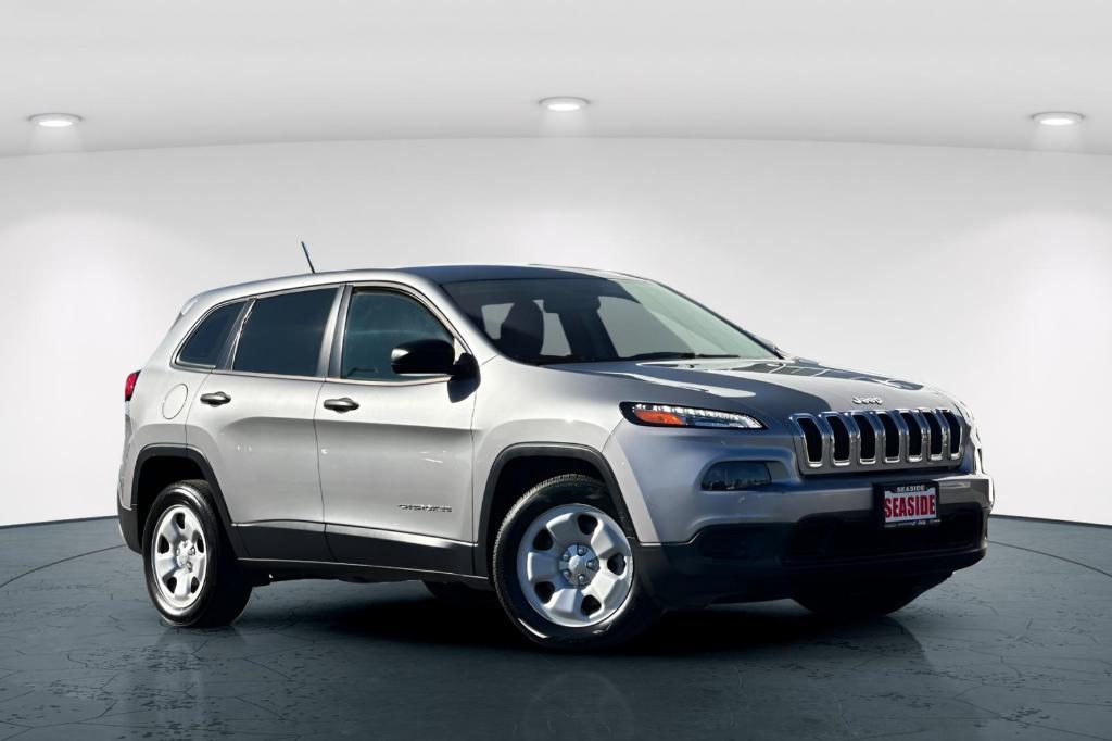 used 2016 Jeep Cherokee car, priced at $12,725