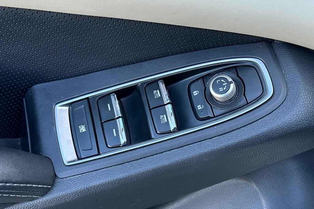 used 2020 Subaru Ascent car, priced at $27,667