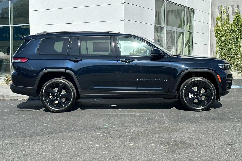 new 2024 Jeep Grand Cherokee L car, priced at $50,985