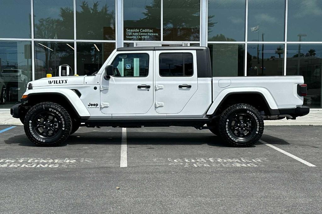 new 2024 Jeep Gladiator car, priced at $47,790