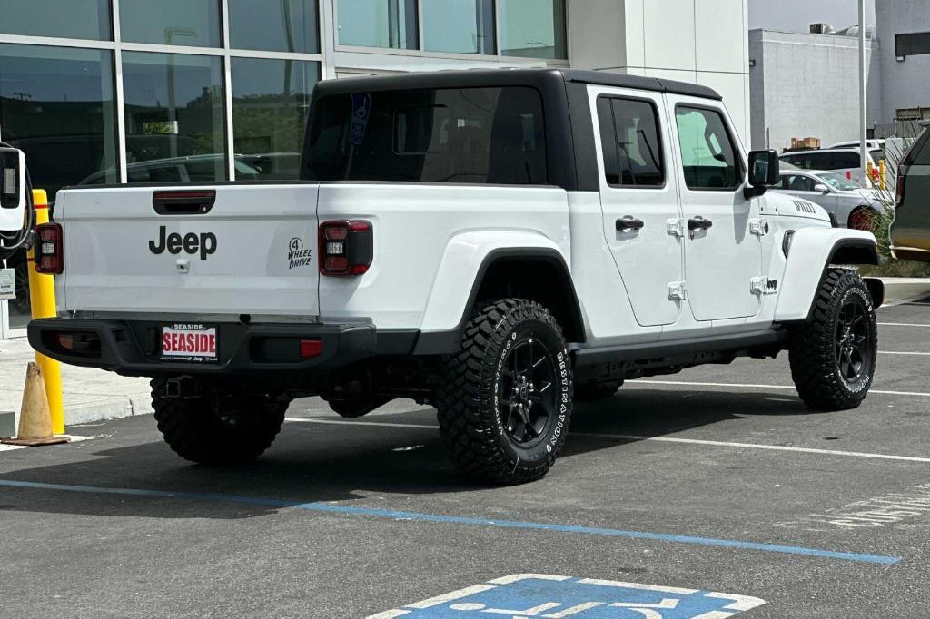 new 2024 Jeep Gladiator car, priced at $47,790