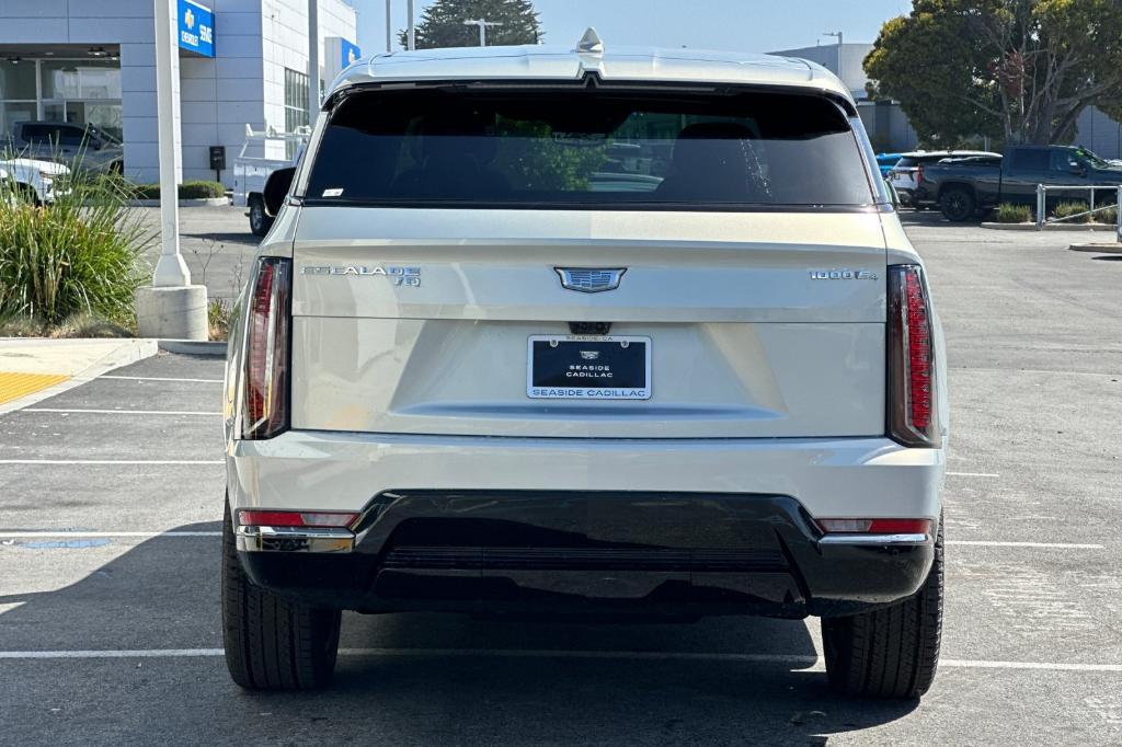 new 2025 Cadillac Escalade IQ car, priced at $133,585