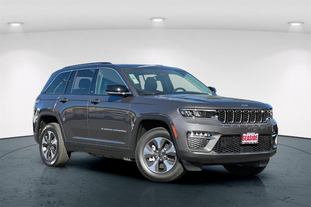 new 2024 Jeep Grand Cherokee 4xe car, priced at $51,427