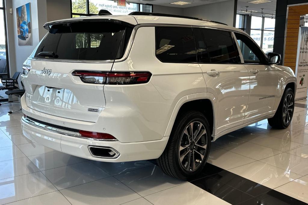 new 2024 Jeep Grand Cherokee L car, priced at $60,179