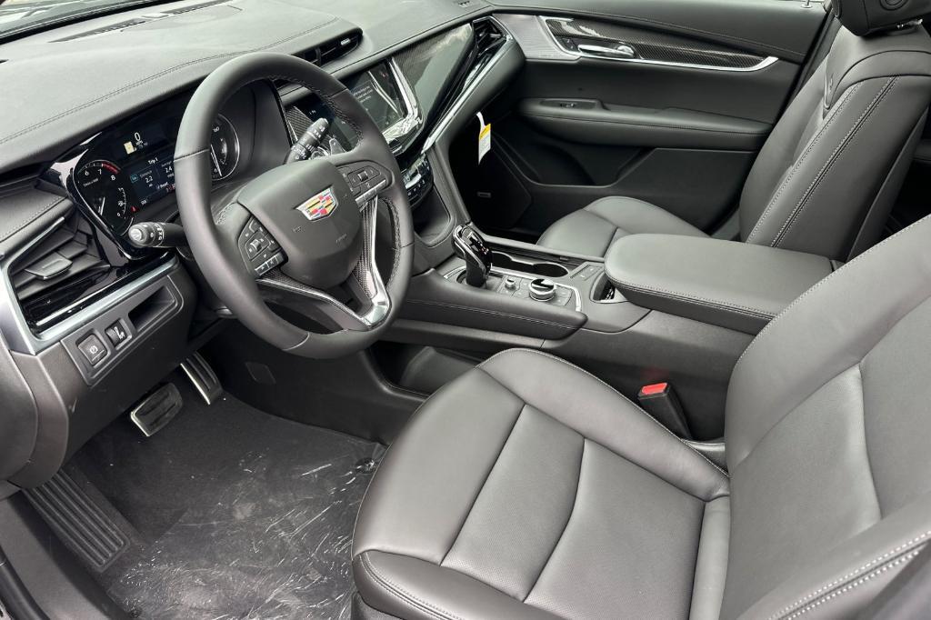 new 2025 Cadillac XT6 car, priced at $61,065