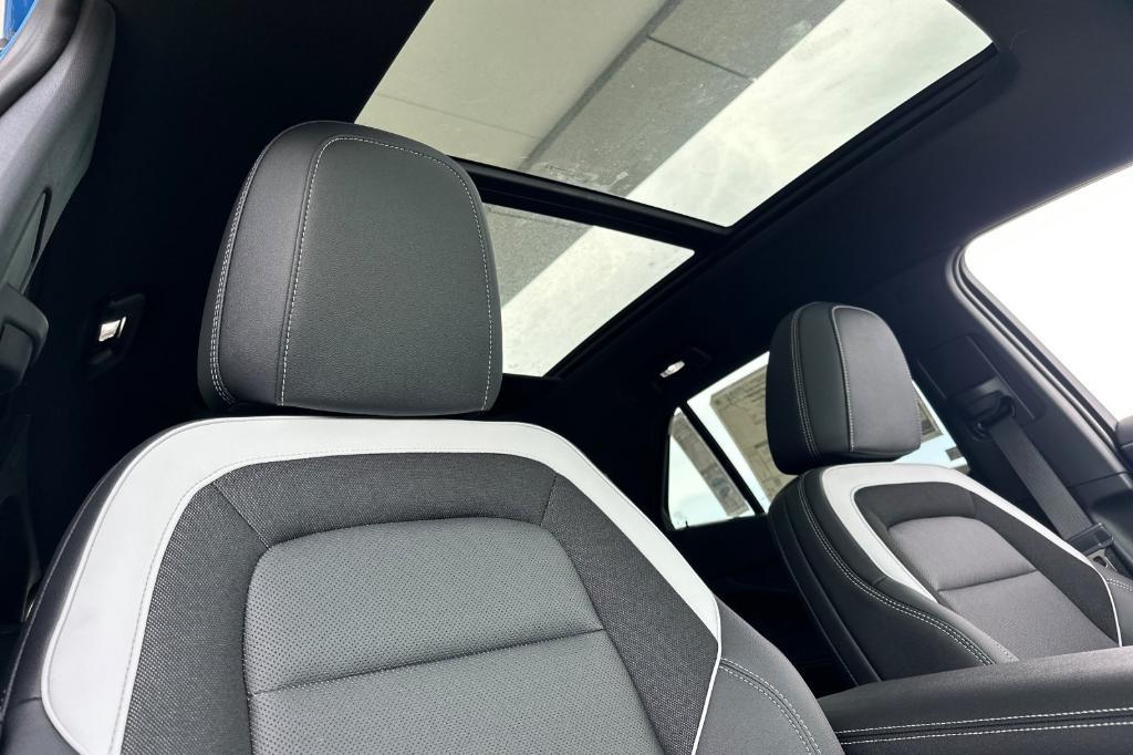 new 2025 Chevrolet Blazer EV car, priced at $52,985