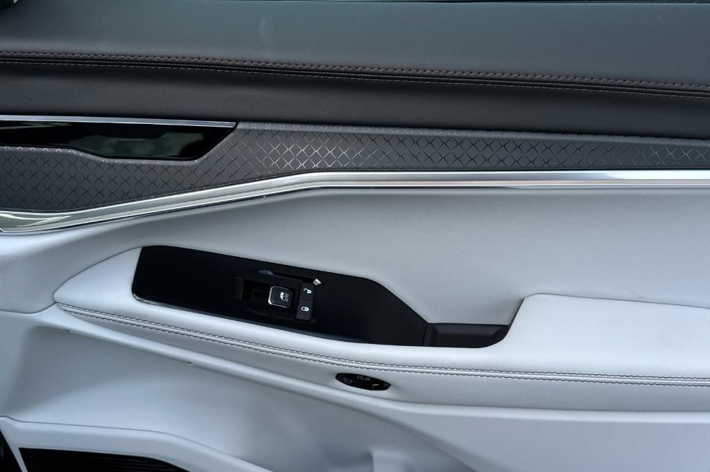 new 2025 Jeep Wagoneer S car, priced at $61,090