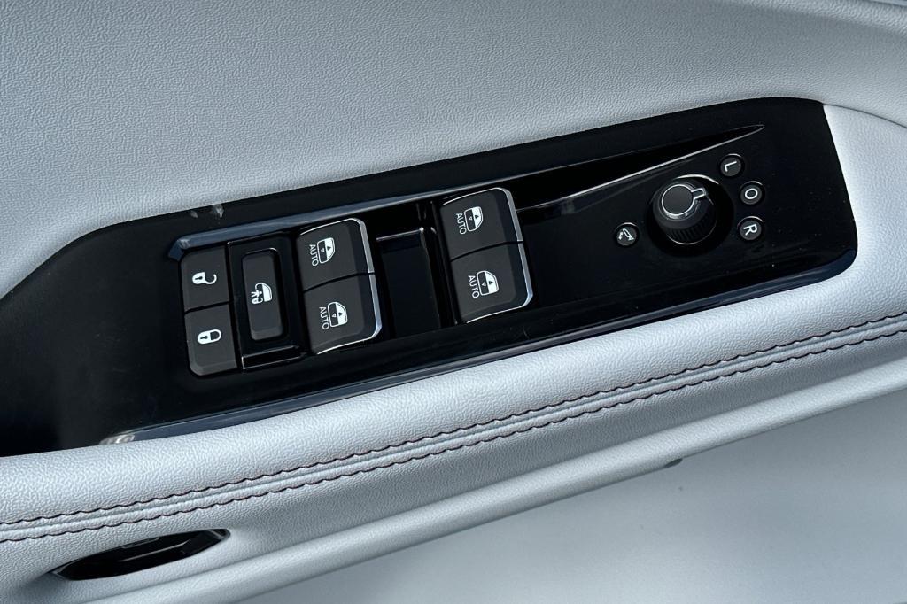 new 2025 Jeep Wagoneer S car, priced at $61,090