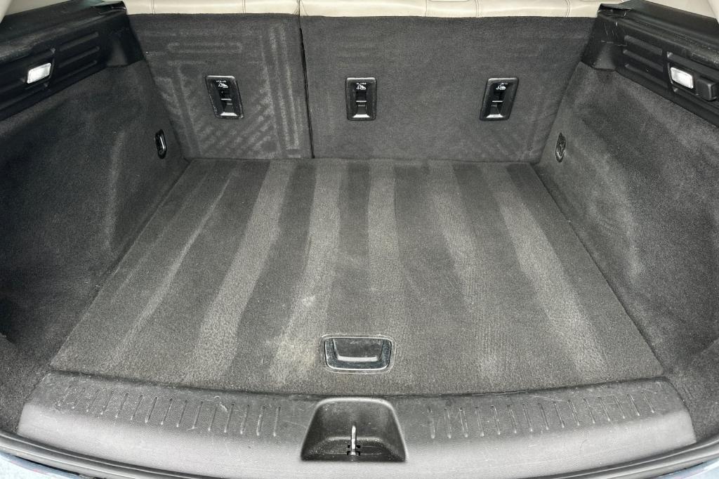 used 2021 Cadillac XT4 car, priced at $27,999