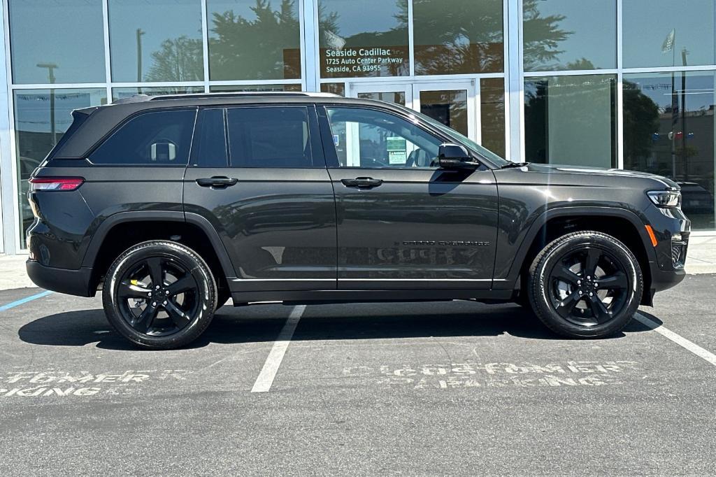 new 2024 Jeep Grand Cherokee car, priced at $51,734