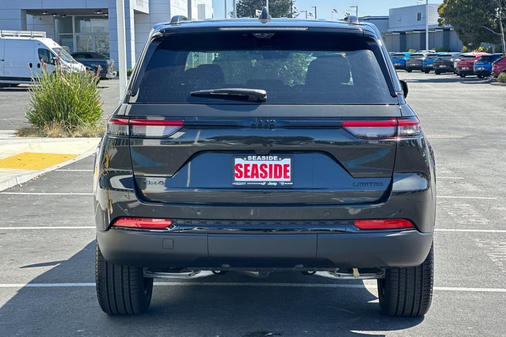 new 2024 Jeep Grand Cherokee car, priced at $51,734