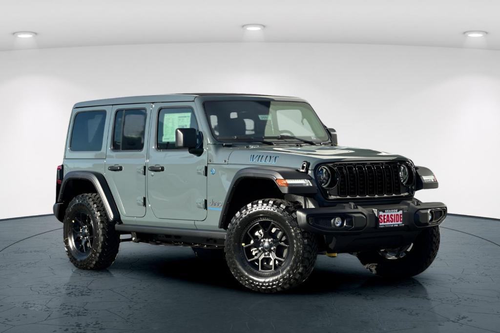 new 2025 Jeep Wrangler 4xe car