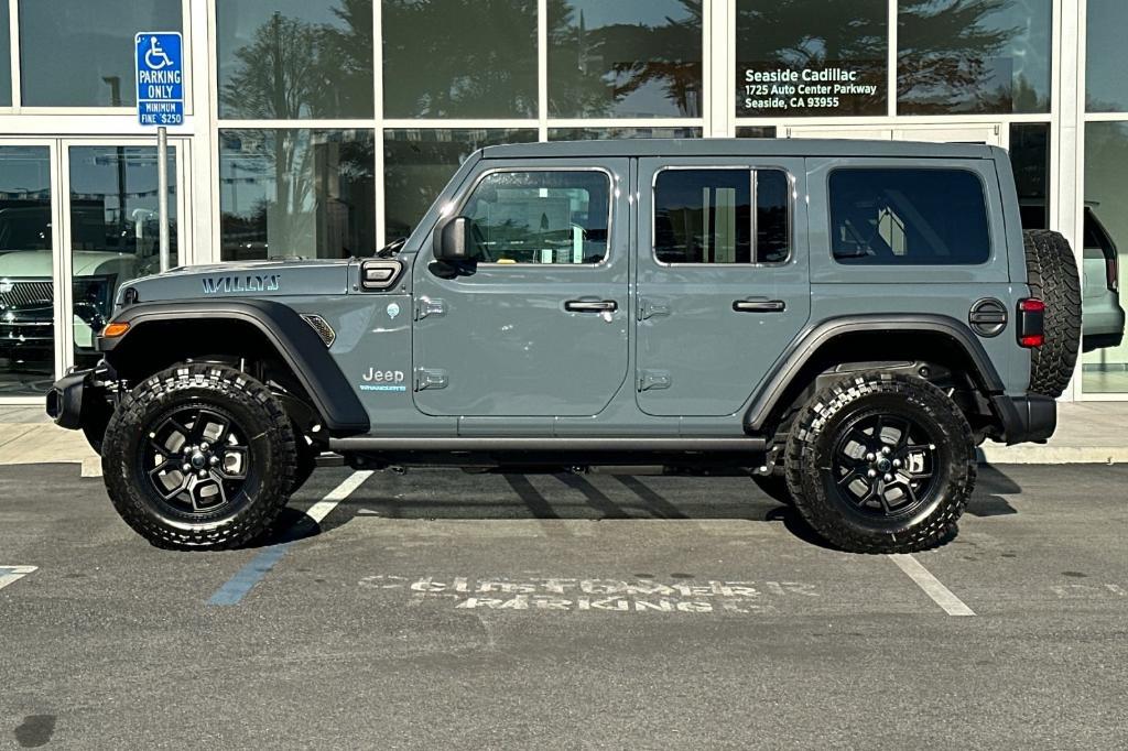 new 2025 Jeep Wrangler 4xe car