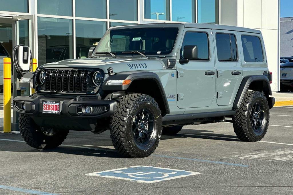 new 2025 Jeep Wrangler 4xe car