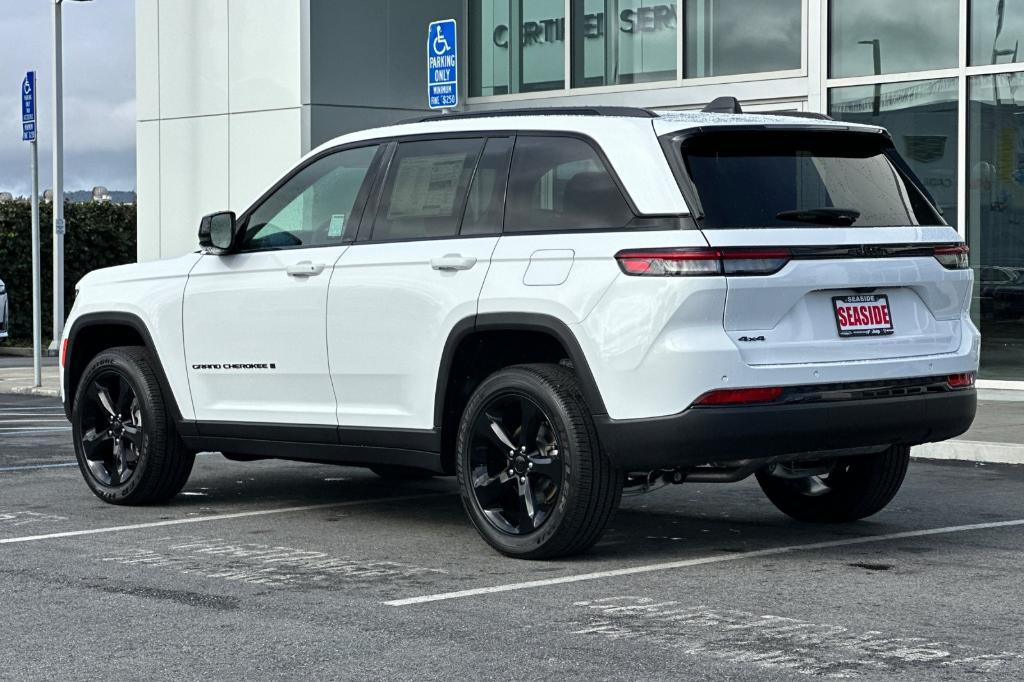 new 2025 Jeep Grand Cherokee car