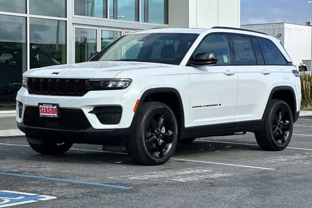 new 2025 Jeep Grand Cherokee car