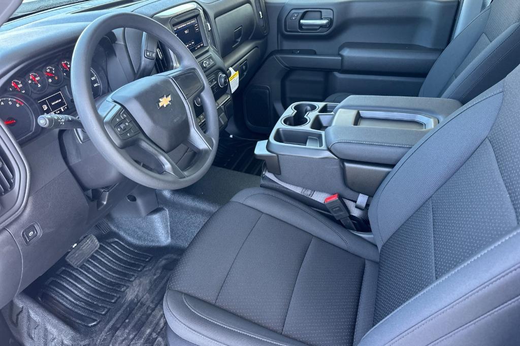 new 2025 Chevrolet Silverado 1500 car, priced at $46,925