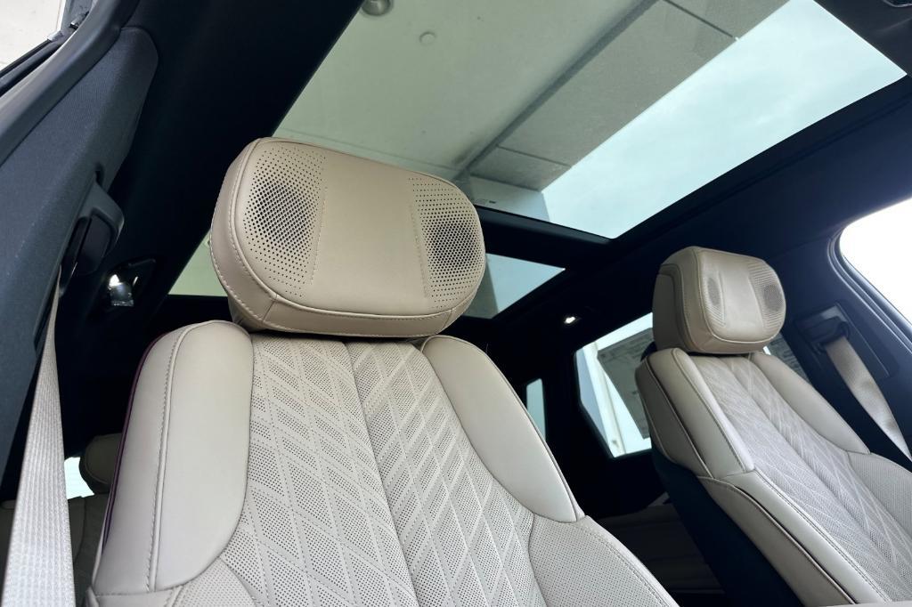 new 2024 Cadillac LYRIQ car, priced at $79,261