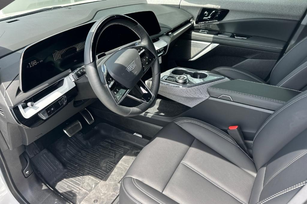new 2025 Cadillac OPTIQ car, priced at $57,190