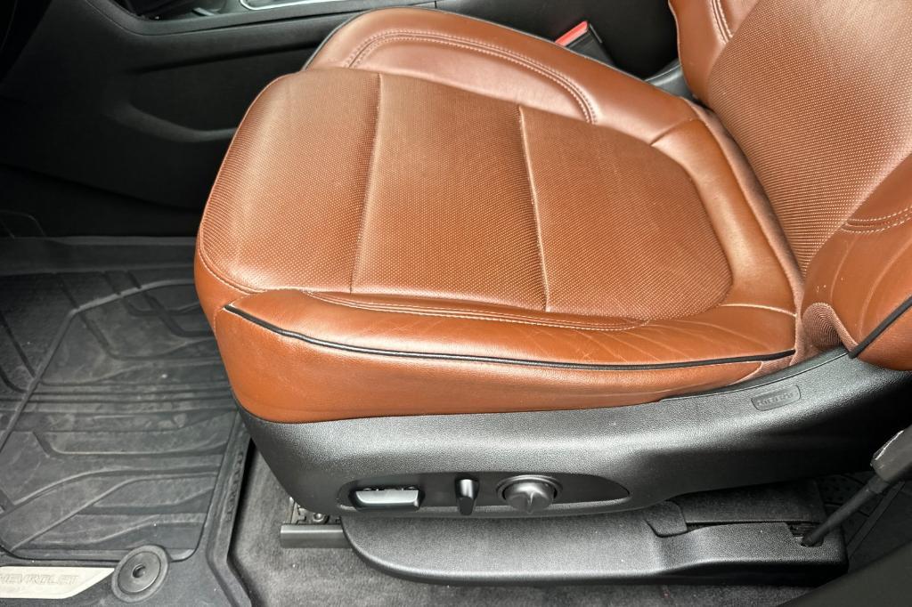 used 2019 Chevrolet Traverse car, priced at $22,985