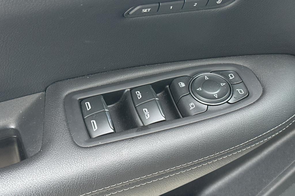 used 2024 Cadillac XT5 car, priced at $51,499