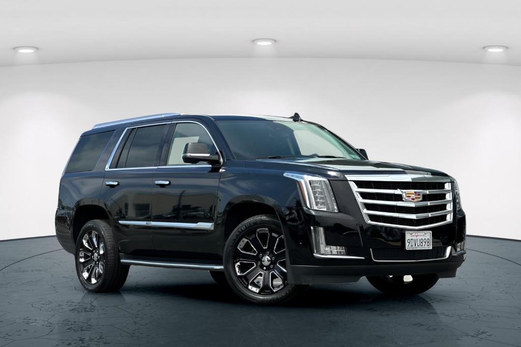 used 2020 Cadillac Escalade car, priced at $42,702