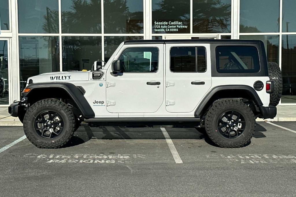 new 2025 Jeep Wrangler 4xe car