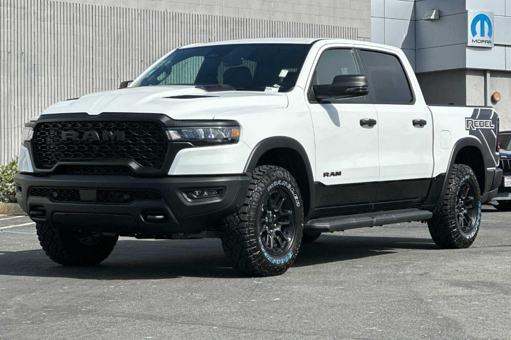 new 2025 Ram 1500 car