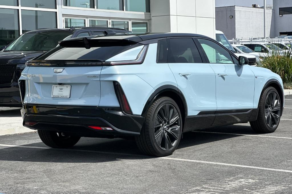 new 2024 Cadillac LYRIQ car, priced at $75,017
