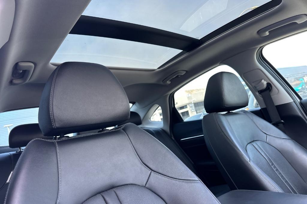 used 2022 Hyundai Sonata car, priced at $23,401