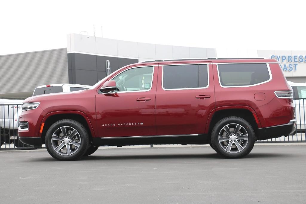 new 2022 Jeep Grand Wagoneer car, priced at $80,035