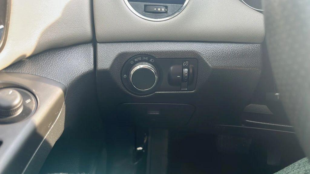 used 2013 Chevrolet Cruze car, priced at $5,995