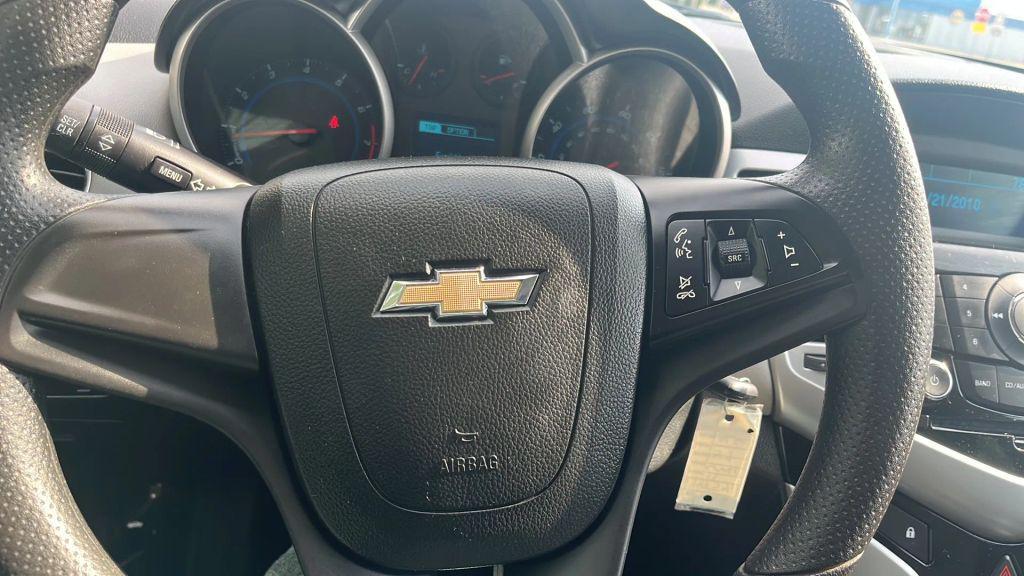 used 2013 Chevrolet Cruze car, priced at $5,995