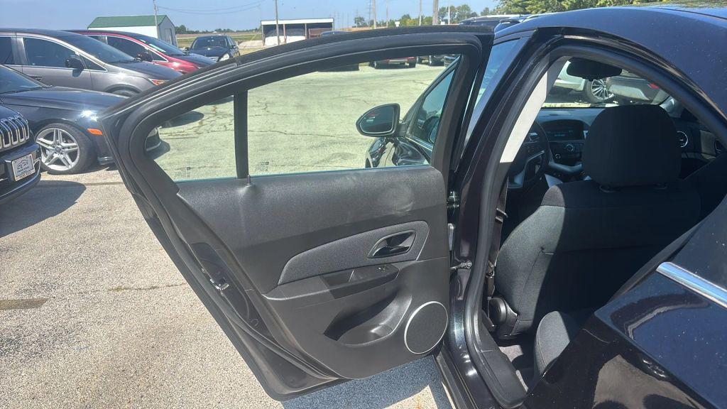 used 2012 Chevrolet Cruze car, priced at $5,500