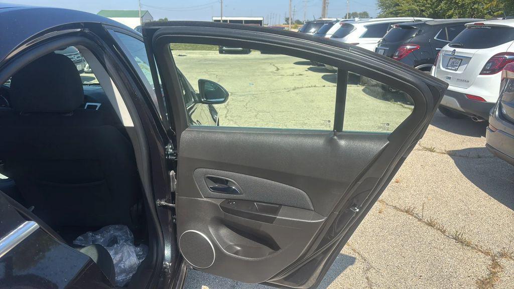 used 2012 Chevrolet Cruze car, priced at $5,500