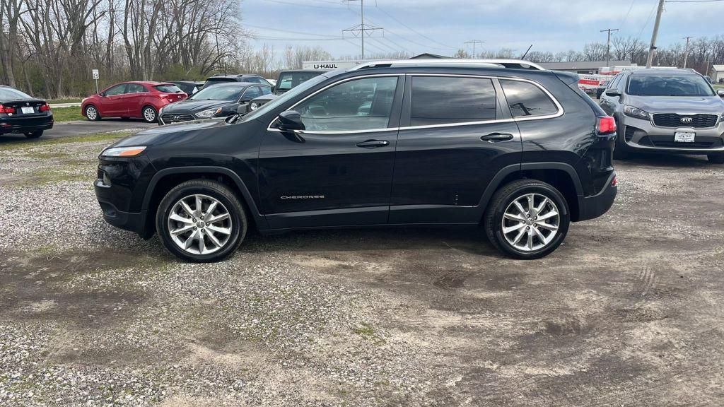 used 2014 Jeep Cherokee car, priced at $8,900